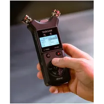 tascam-dr-07xp-handheld-recorder.jpg