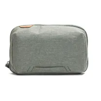 peak-design-tech-pouch-v2-sage.jpg