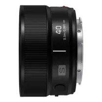 panasonic-lumix-s-40mm-f-2-0-zwart.webp