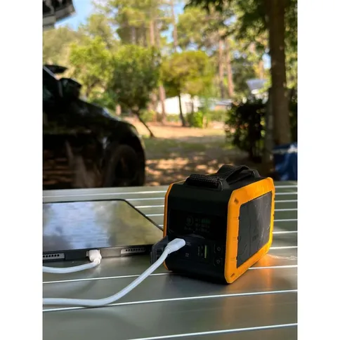 Xtorm-Powerbank-100W-Rugged-40000mAh-met-zaklamp_8.jpg