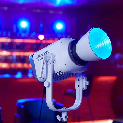 Godox-Litemons-LA600Bi-Bi-color-LED-Video-Light-with-carry-bag-wit_11.jpg