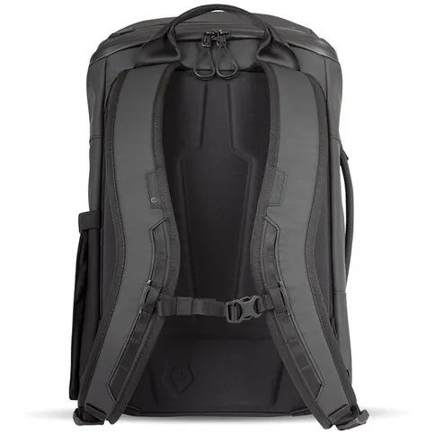 Wandrd_duo_day_pack_5.jpg