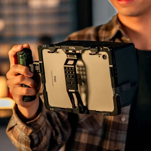 SmallRig-MD5059-Universal-Cage-for-iPad_9.jpg