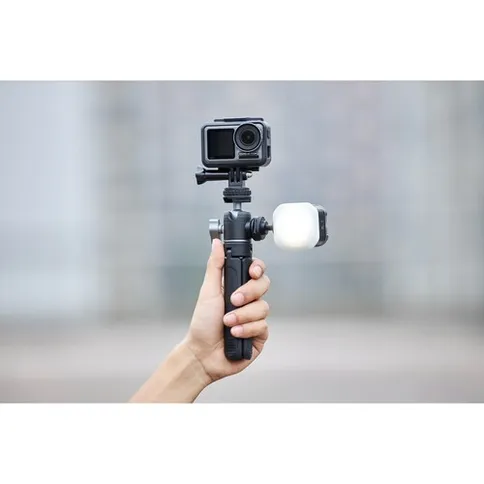 Godox-WL4B-Waterproof-LED-light-with-built-in-battery_9.jpg