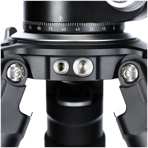 Rollei-Rock-Solid-Alpha-Mark-III_7.jpg