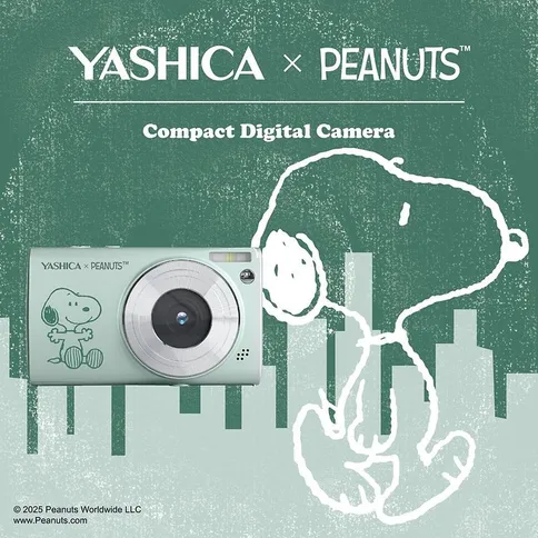 Yashica-DP100-Yashica-Peanuts-sage_2.jpg
