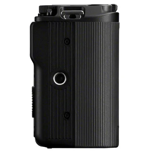 Canon_R50_V_4.jpg