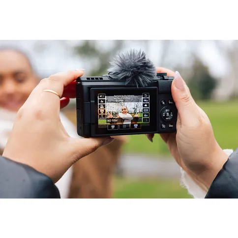 Canon_V1_12.jpg