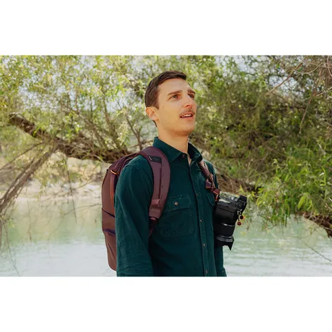 Everyday_Backpack_20L_Eclipse_7.jpg