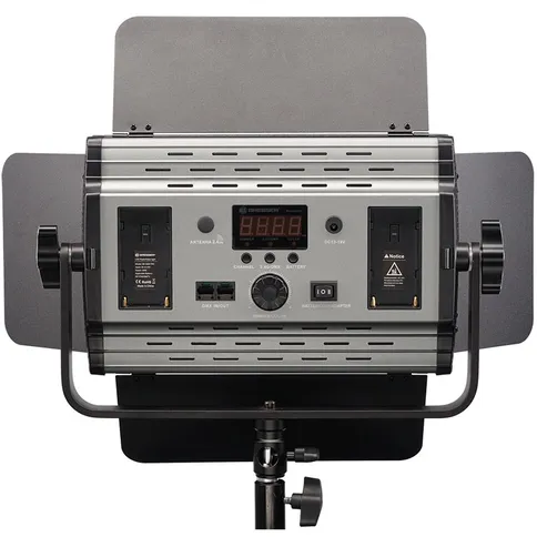 bresser_BR-S60B_pro_ledlamp_6.jpg