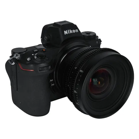 7artisans_12mm_t2.9_4_Nikon.jpg