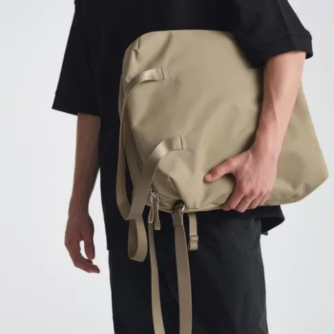 Urth-Arkose-Tote-Bag-beige-7.webp
