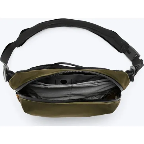 Peak-Design-Outdoor-Sling-2L-Kelp_3.jpg