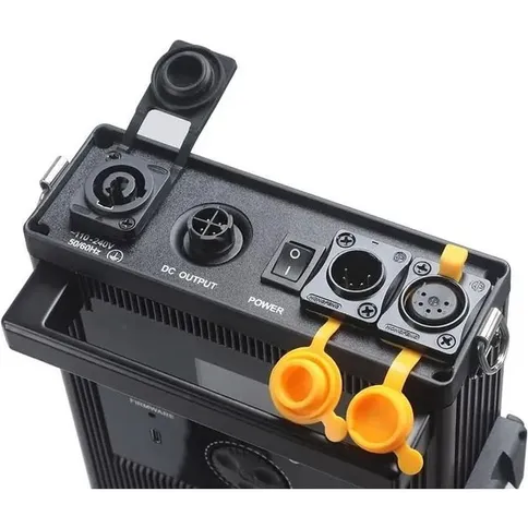 Falcon-Eyes-Flexibel-RGB-LED-Paneel-RX-724-III-K1-62x61cm_7.jpg