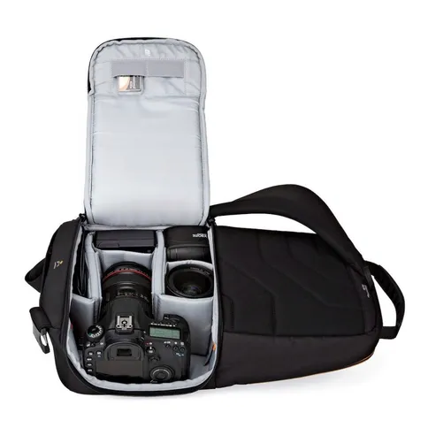 Lowepro-Slingshot-Edge-250-AW-Zwart_5.jpg