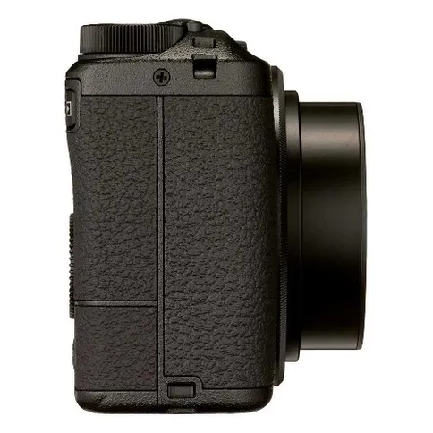 Ricoh-GRIIIx_5.jpg