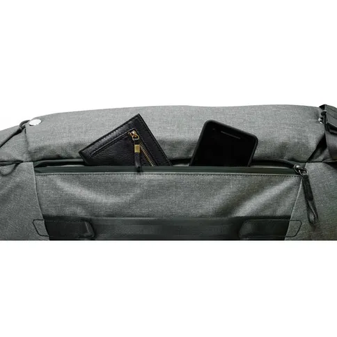 Peak Design Travel Duffelpack 65L 14.jpg