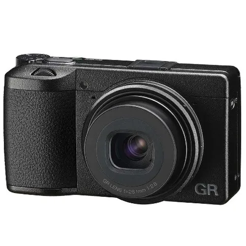 Ricoh-GRIIIx_1.jpg