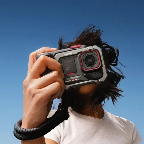 INSTA360-Ace-Pro-2-Ace-Pro-Xplorer-Grip-Kit-Silver_6.jpg