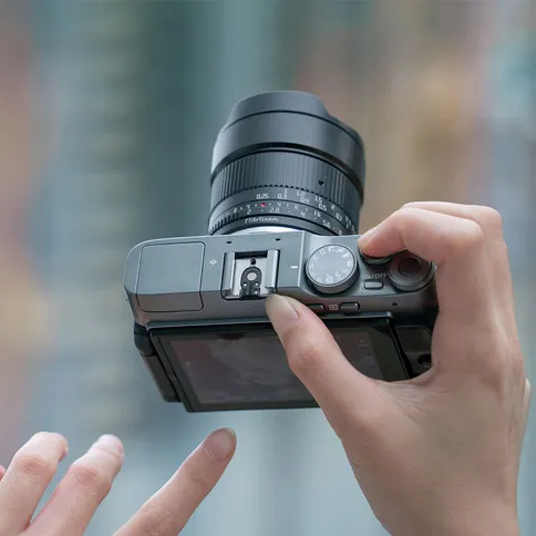 TTArtisan-APS-C-10mm-f2-9.jpg