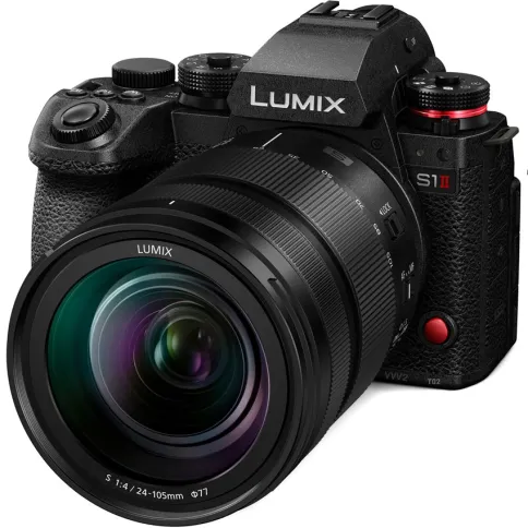 Panasonic_DCS1_MarkII_met_24105mm_foto2.webp