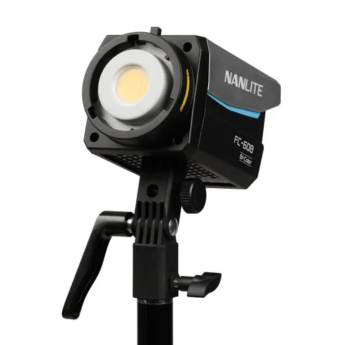 Nanlite-FC-60B-LED-Bi-color-Spot-Light_5.jpg