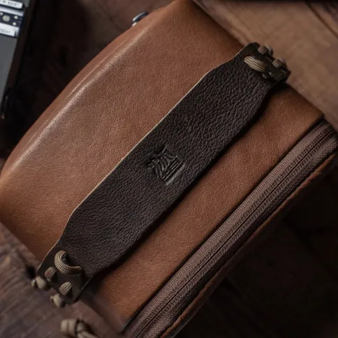 Wotancraft-Portable-Pouch-size-L-brown-leather_2.jpg