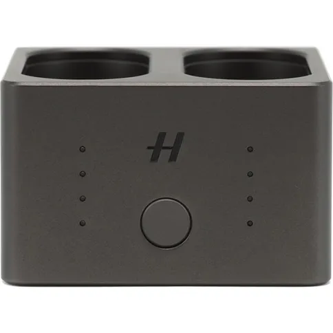 Hasselblad_BatteryChargingHub_X1D_3.jpg
