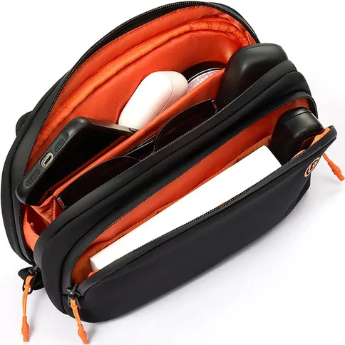 Ulanzi-YY08-TechLite-Sling-Bag-zwart_5.jpg