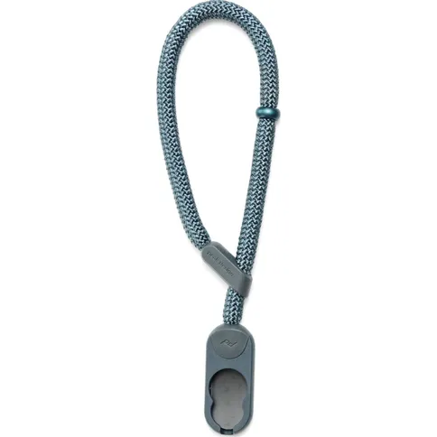 straps-form-rope-cuff-ocean.jpg