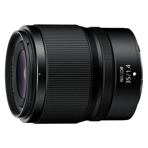 Nikon-35mm-f1.4-1.jpg