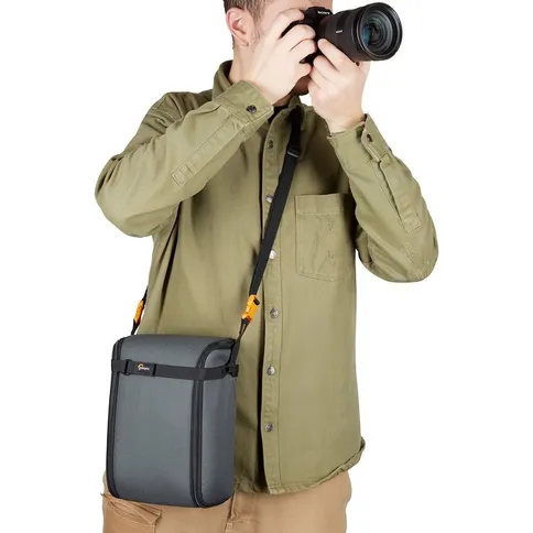 Lowepro-Trekker-Lite-BP-250-AW-Black_9.jpg