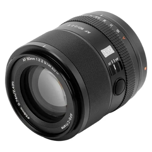 1_Viltrox_AF_90mm_f2.2.jpg