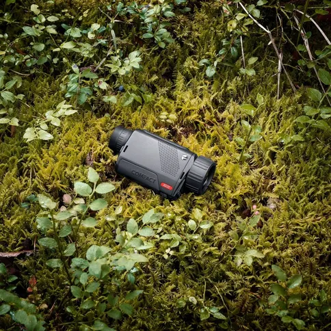Pulsar-Thermal-imaging-monocular-Axion-XG35-Compact_6.jpg