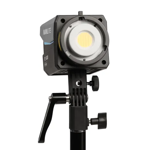 Nanlite-FC-60B-LED-Bi-color-Spot-Light_8.jpg