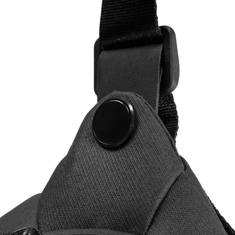 Peak-Design-Everyday-sling-10L-V3-black_5.jpg