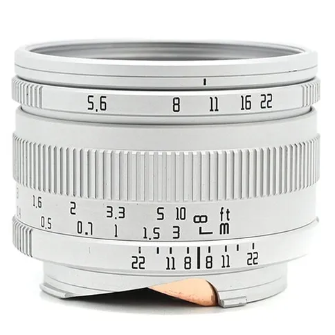 Astrhori-40mm-F5-6-22-Leica-M-silver-Full-Frame_1.jpg