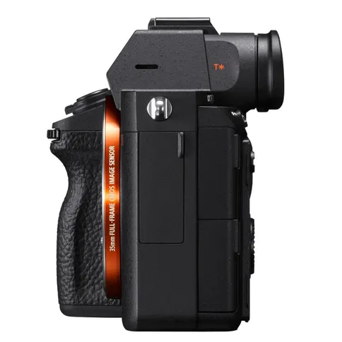 Sonya7riiiA_3.jpg