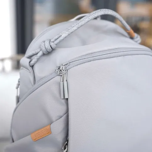 Leofoto_dailylite_series_backpack_23L_grey4.jpg