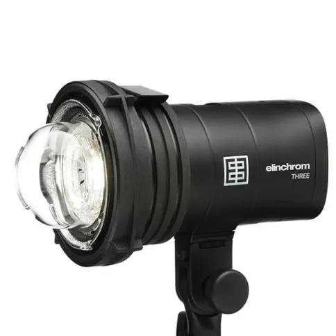 Elinchrom-THREE-Off-Camera-Flash-Kit_3.jpg