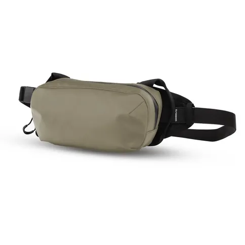 wandrd-fanny-pack-tan-2.jpg