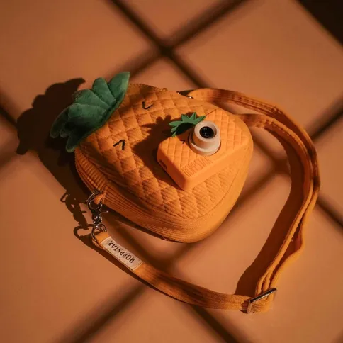 6_Cheekyfruits_Pinacolada.jpg