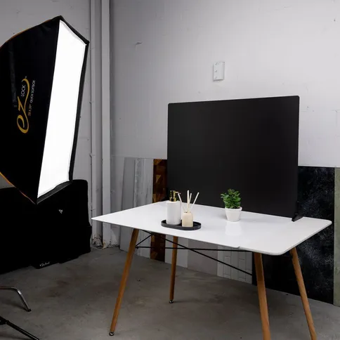 V-Flat-White-Gloss-White-Matte-XL_3.jpg