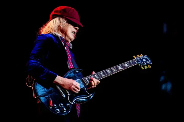 shali-blok-acdc-arena.webp