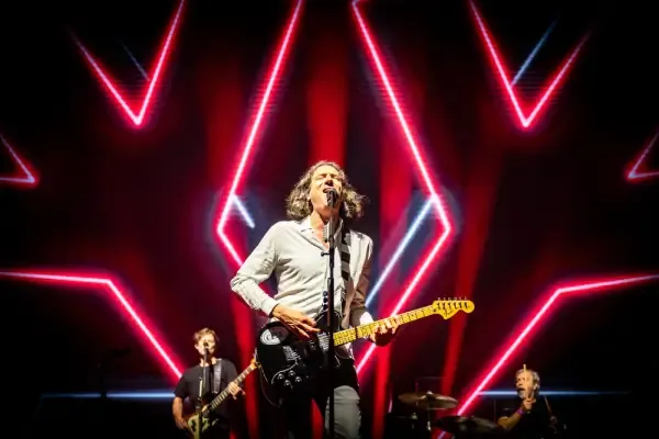 shali-blok-snow-patrol-rock-werchter.webp