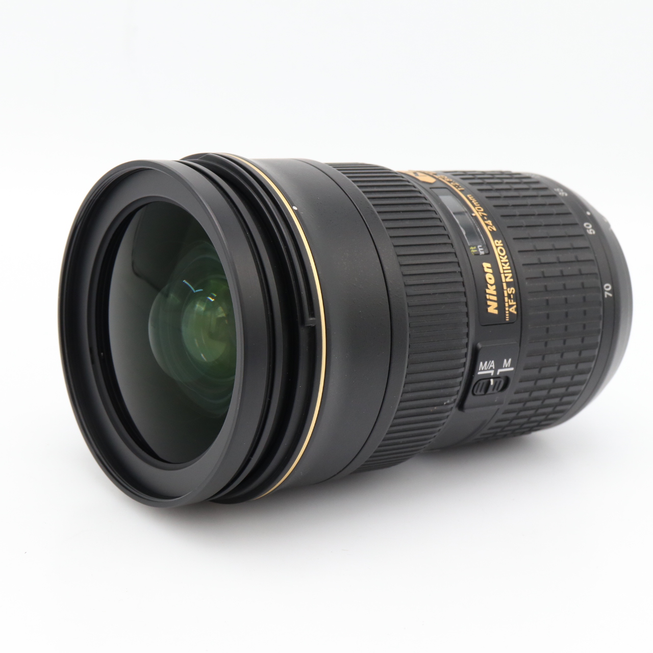 Nikon AF-S 24-70mm f/2.8G ED occasion