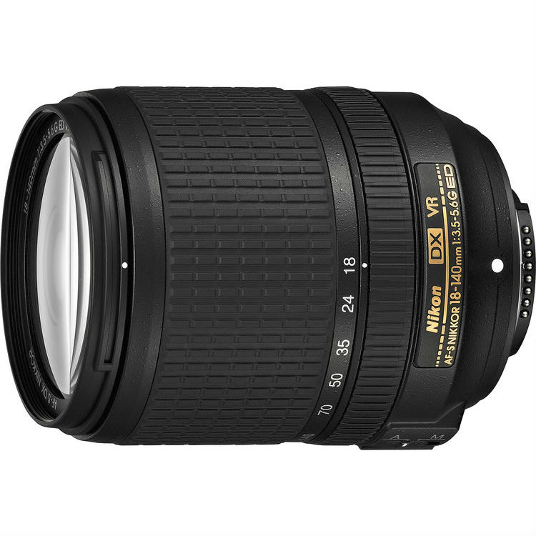 Nikon AF-S 18-140mm F/3.5-5.6 G VR ED DX