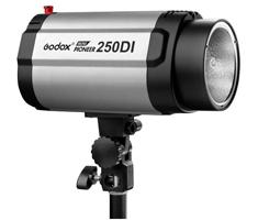 Godox Mini Pioneer 250watt softbox/paraplu duo kit, 2x 250w flitslamp + 1x 60x60cm softbox + 1x paraplu + 2x lampstatief