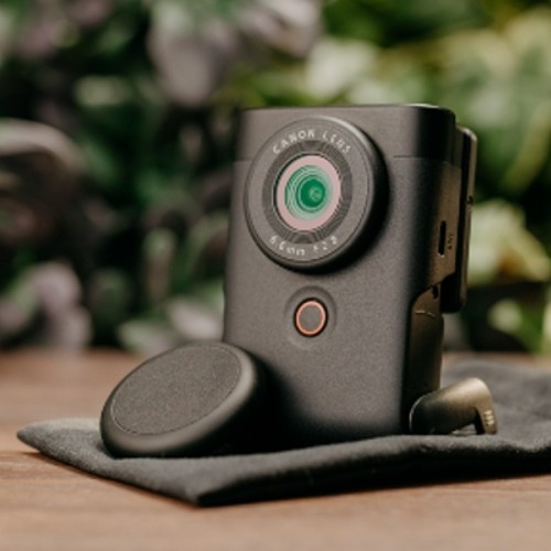 Vous rêvez de belles images de vlog avec un son exceptionnel ? Alors l'appareil photo vlog 4K tout-en-un Canon Powershot V10 est idéal pour vous !