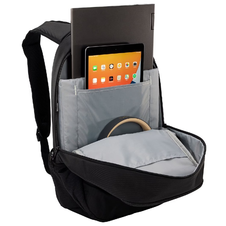 case logic jaunt recycled backpack 15.6 black